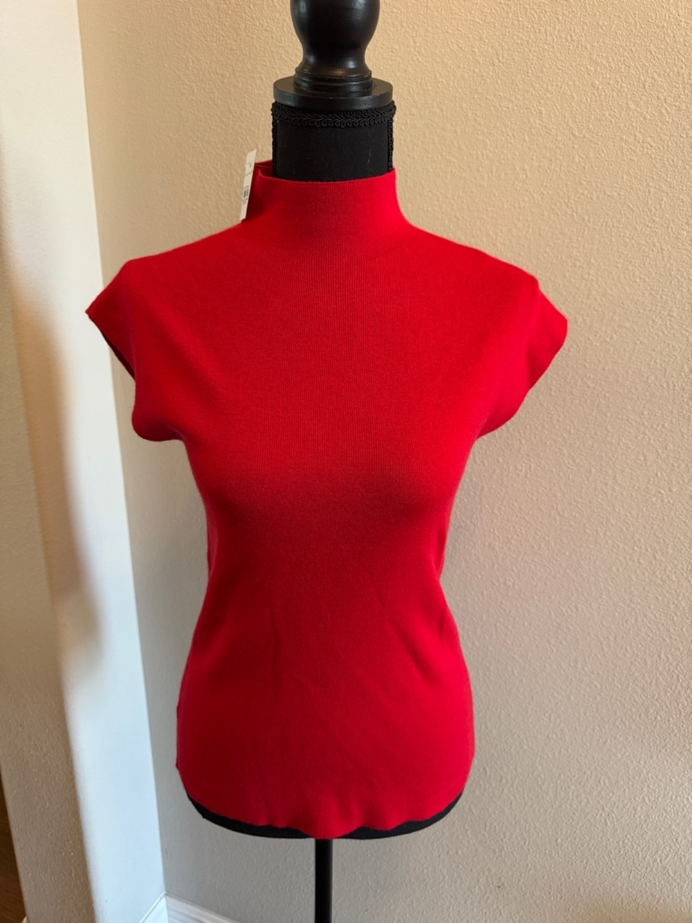 Ann Taylor Red Mock Neck Cap Sleeve sweater S NWT